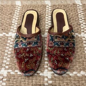 Vintage Handmade Tapestry Kilim Mule Slide